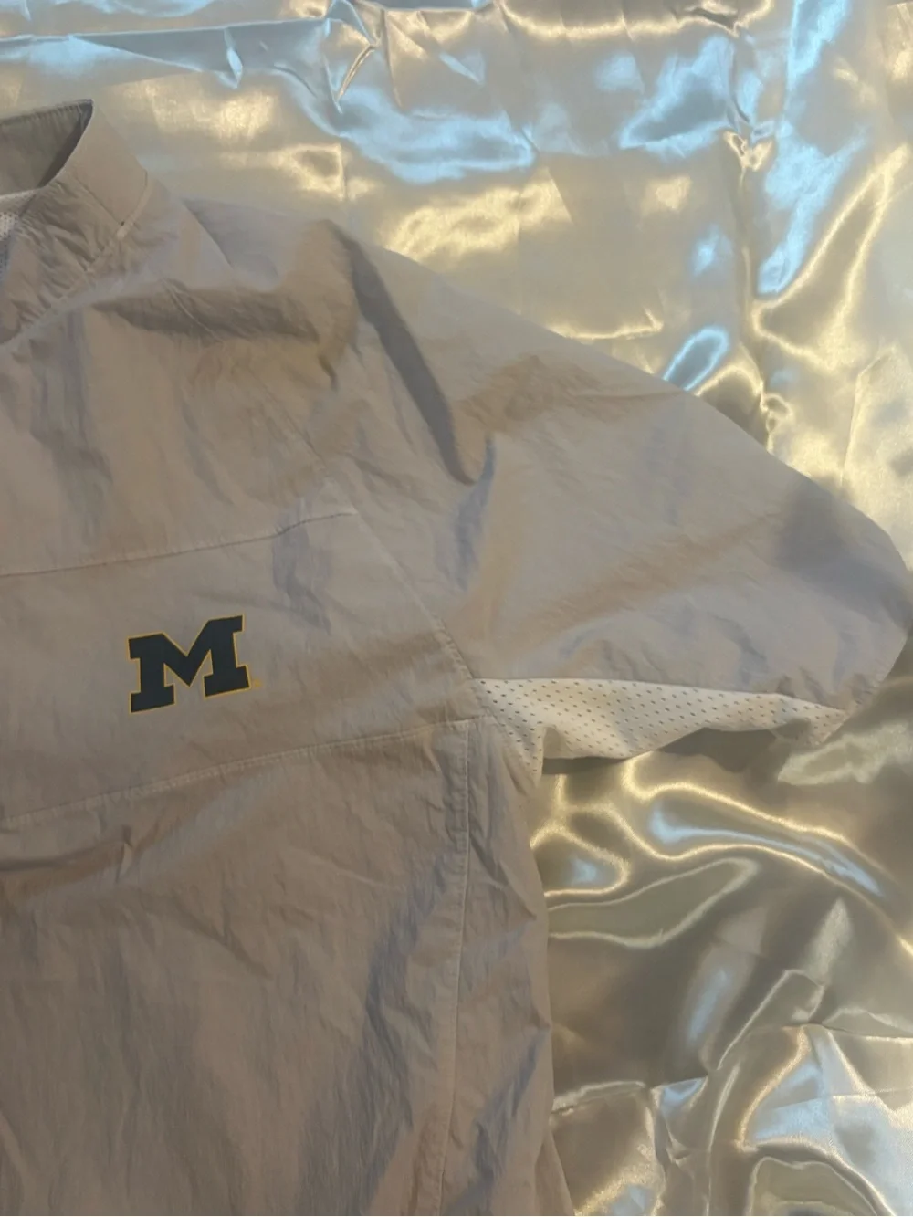 Jordan White Men's Half-Zip Windbreaker with Navy 'M'